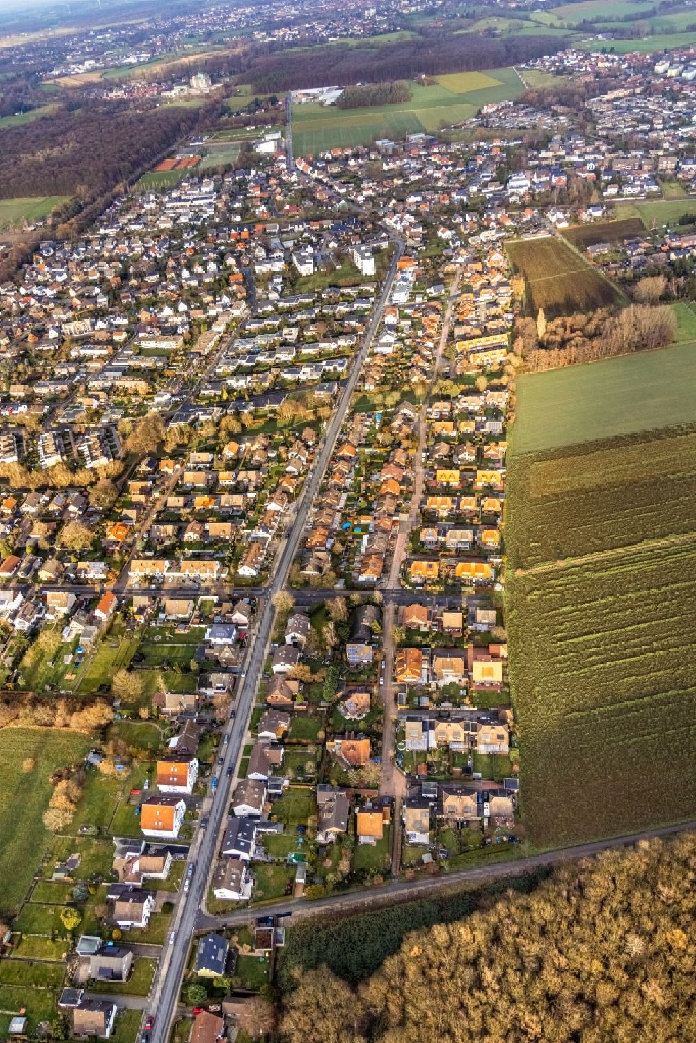 Westtünnen von oben - Wohngebiet - Mischbebauung der Mehr- und Einfamilienhaussiedlung in Westtünnen im Bundesland Nordrhein-Westfalen, Deutschland