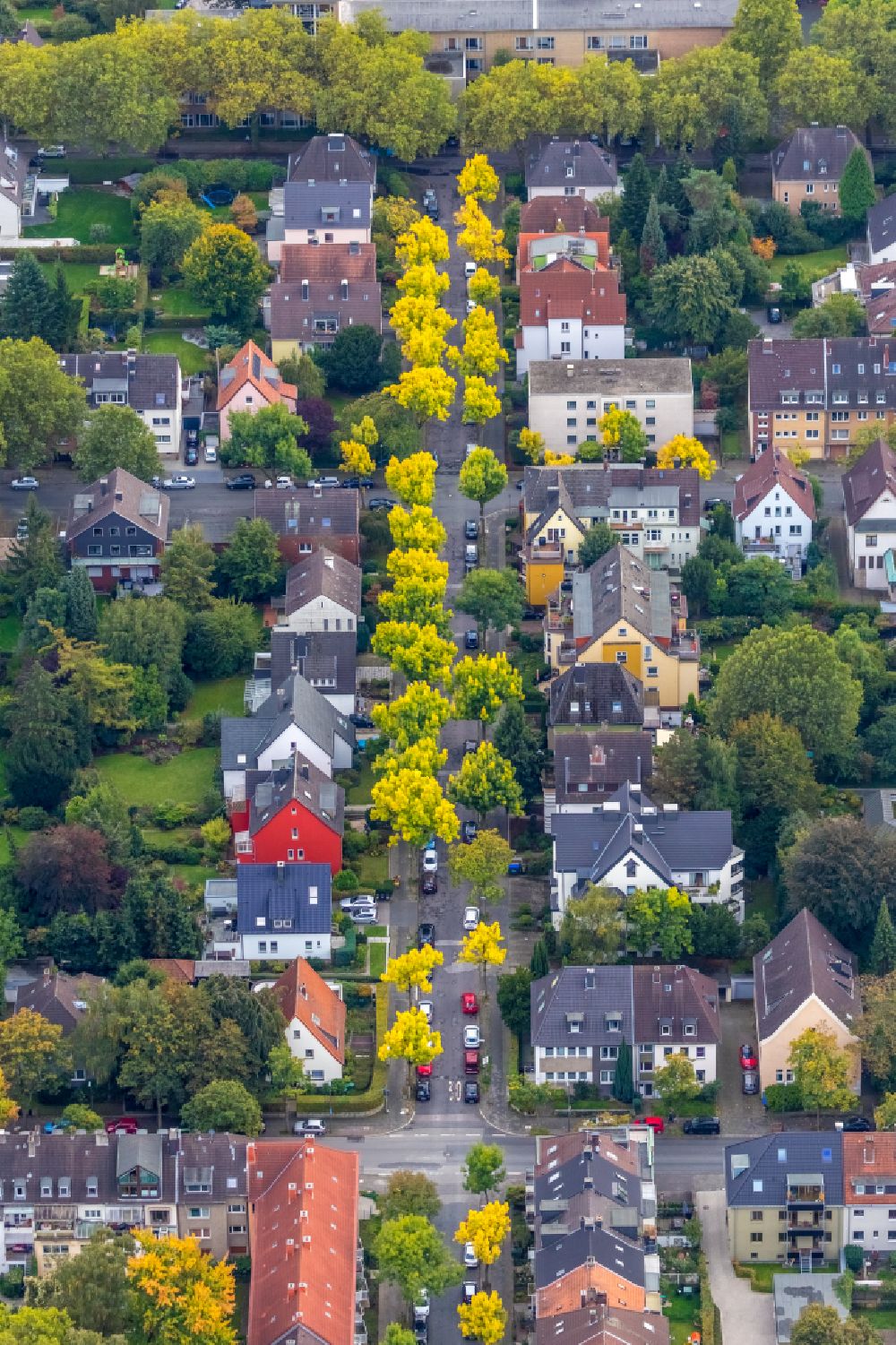 Wiemelhausen von oben - Wohngebiet - Mischbebauung der Mehr- und Einfamilienhaussiedlung in Wiemelhausen im Bundesland Nordrhein-Westfalen, Deutschland