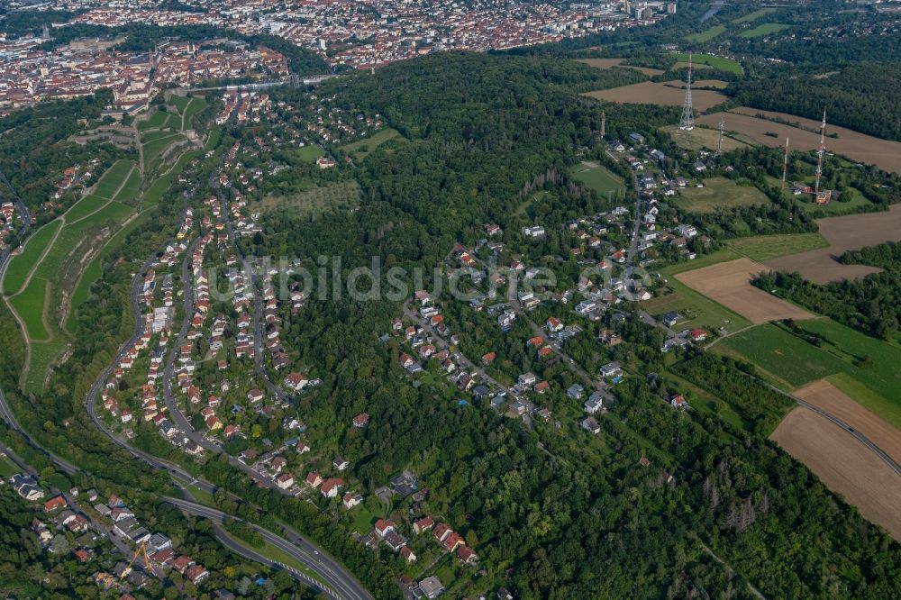 Luftaufnahme Würzburg - Wohngebiet - Mischbebauung der Mehr- und Einfamilienhaussiedlung am Winterleitenweg in Würzburg im Bundesland Bayern, Deutschland
