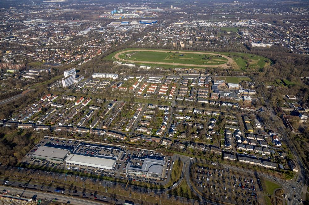 Luftbild Dortmund - Wohngebiet einer Reihenhaus- und Mehrfamilienhaus- Siedlung entlang der Rütlistraße - Auf dem Hohwart in Dortmund im Bundesland Nordrhein-Westfalen, Deutschland