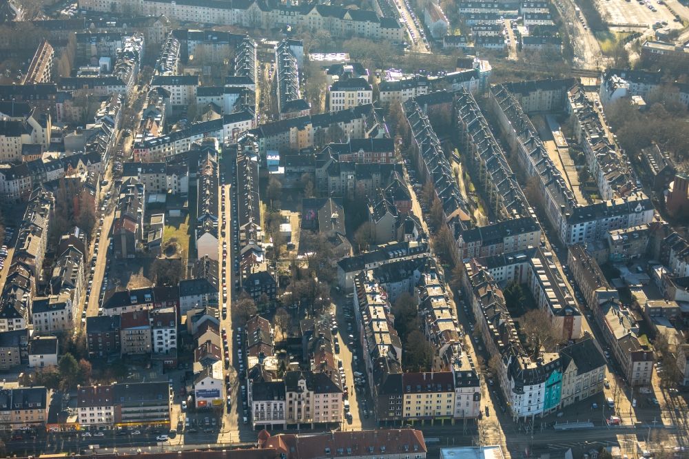 Luftbild Dortmund - Wohngebiet einer Reihenhaus- Siedlung Dorstfelder Brücke in Dortmund im Bundesland Nordrhein-Westfalen, Deutschland