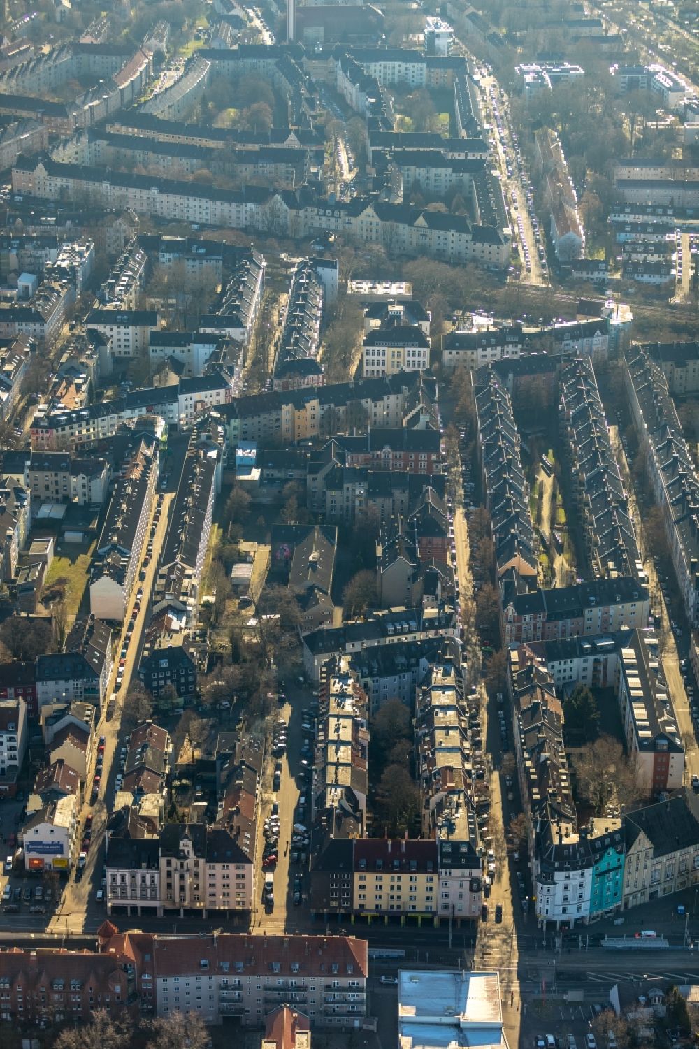 Luftaufnahme Dortmund - Wohngebiet einer Reihenhaus- Siedlung Dorstfelder Brücke in Dortmund im Bundesland Nordrhein-Westfalen, Deutschland