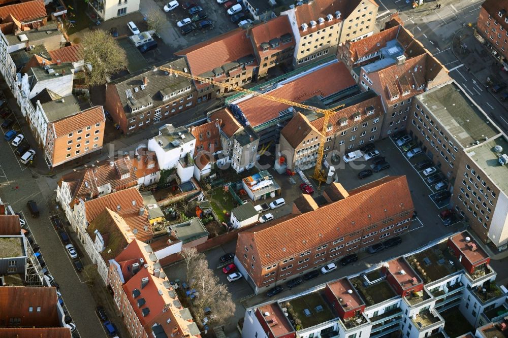 Luftbild Lübeck - Wohngebiet einer Reihenhaus- Siedlung Fischergrube - Kupferschmiedstraße - Beckergrube im Ortsteil Altstadt in Lübeck im Bundesland Schleswig-Holstein, Deutschland