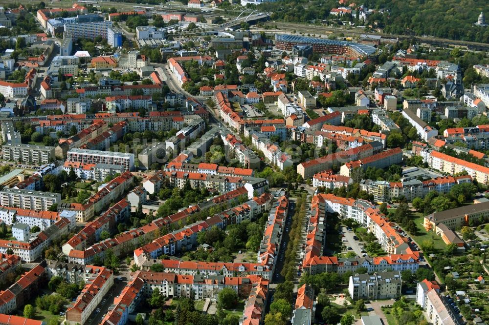 Luftbild Dessau - Wohngebiet einer Reihenhaus- Siedlung Richard-Wagner-Straße - Mendelssohnstraße in Dessau im Bundesland Sachsen-Anhalt, Deutschland
