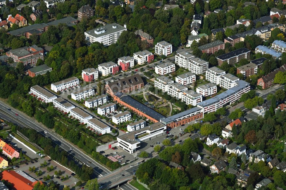 Luftaufnahme Hamburg - Wohngebiet einer Reihenhaus- Siedlung zwischen Husarenhof und Am Husarendenkmal im Ortsteil Marienthal in Hamburg, Deutschland