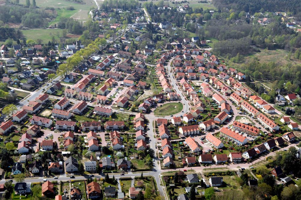 SCHILDOW aus der Vogelperspektive: Wohngebiet Schildower Pfaffenwald der Schildow Wohnungsbau GmbH & Co KG