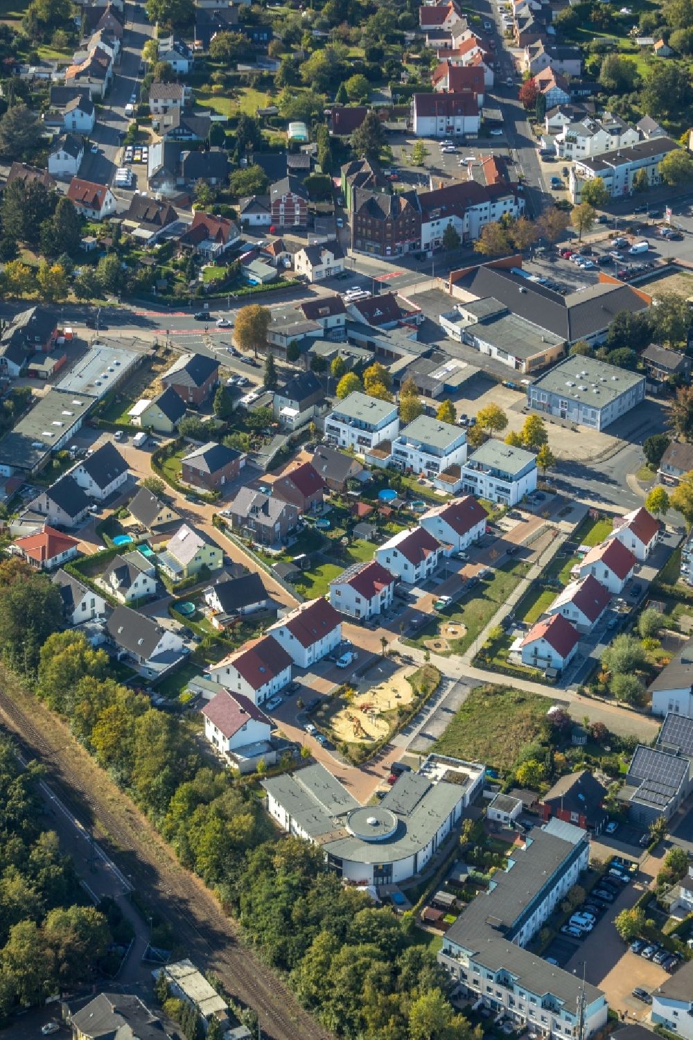 Luftaufnahme Unna - Wohngebiets- Siedlung entlang der Zechenstraße - Stollenweg in Unna im Bundesland Nordrhein-Westfalen, Deutschland