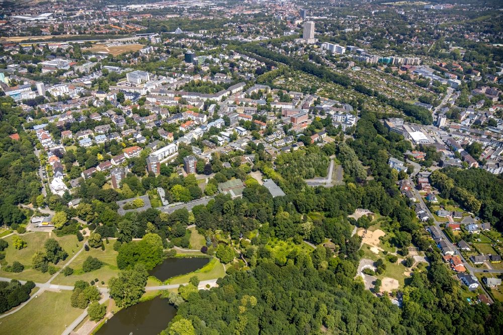 Luftaufnahme Dortmund - Wohngebiets- Siedlung am Park Japanischer Garten in Dortmund im Bundesland Nordrhein-Westfalen, Deutschland