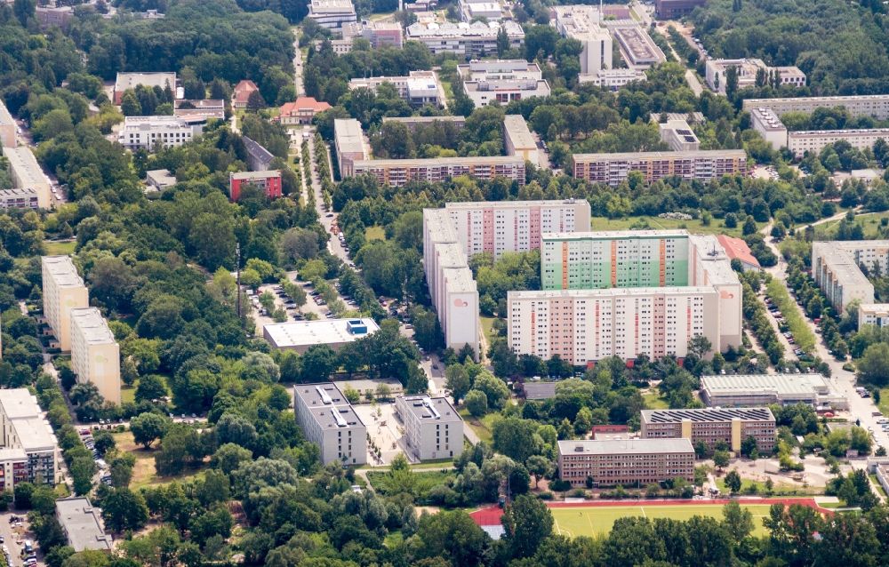 Luftbild Berlin - Wohngebäude im Wohngebiet Buch an der Bruno-Apitz-Straße in Berlin, Deutschland