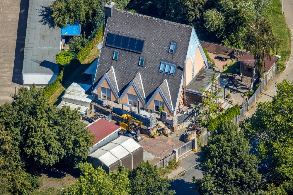 Luftaufnahme Herne - Wohnhaus eines Einfamilienhauses - Giebelhauses an der Gneisenaustraße Ecke Langforthstraße in Herne im Bundesland Nordrhein-Westfalen, Deutschland
