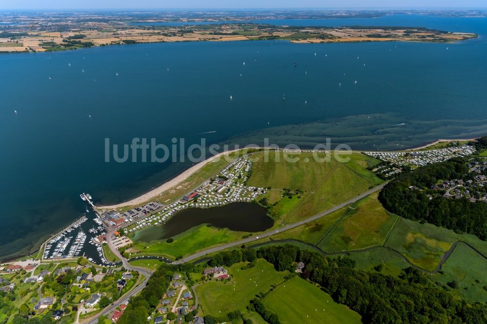 Luftbild Langballig - Yachthafen mit Bootsliegeplätzen am Uferbereich Langballigau in Langballig im Bundesland Schleswig-Holstein