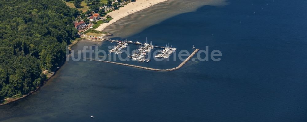Luftbild Harrislee - Yachthafen und Strand am Uferbereich der Flensburger Förde in Harrislee im Bundesland Schleswig-Holstein, Deutschland