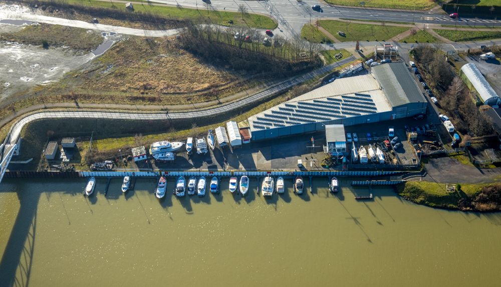 Hamm von oben - Yachthafen am Uferbereich am Datteln-Hamm-Kanal in Hamm im Bundesland Nordrhein-Westfalen, Deutschland