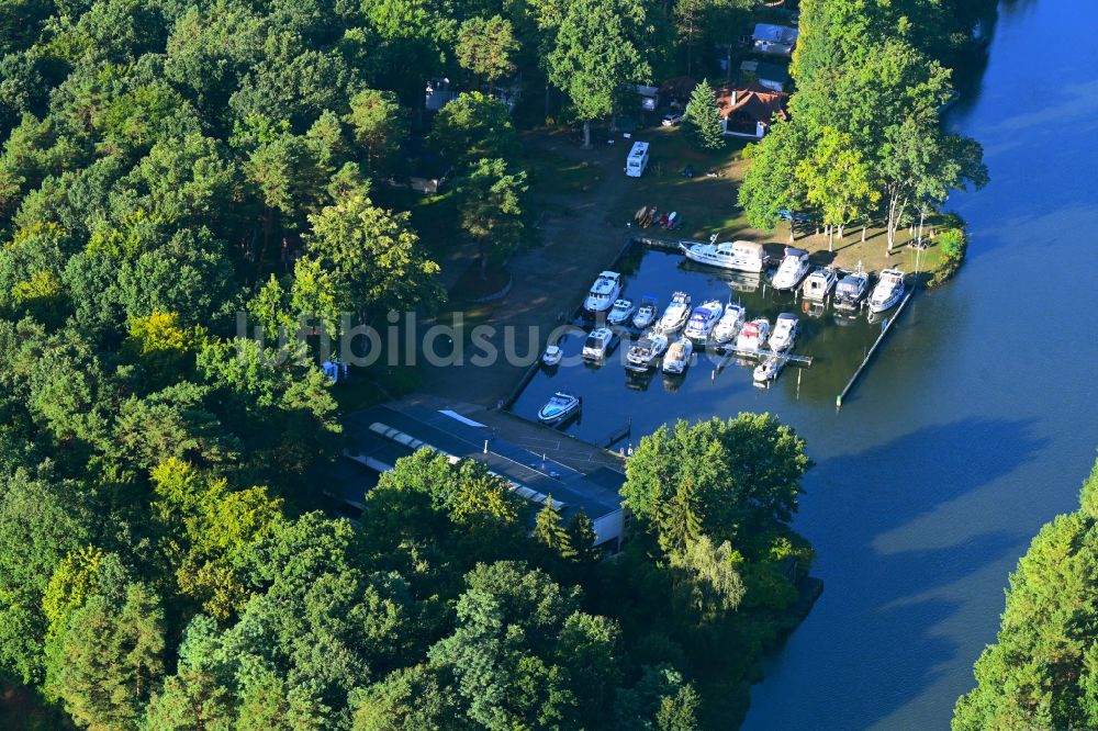 Luftaufnahme Marienwerder - Yachthafen am Uferbereich des Oder-Havel-Kanal Marina Marienwerder in Marienwerder im Bundesland Brandenburg, Deutschland