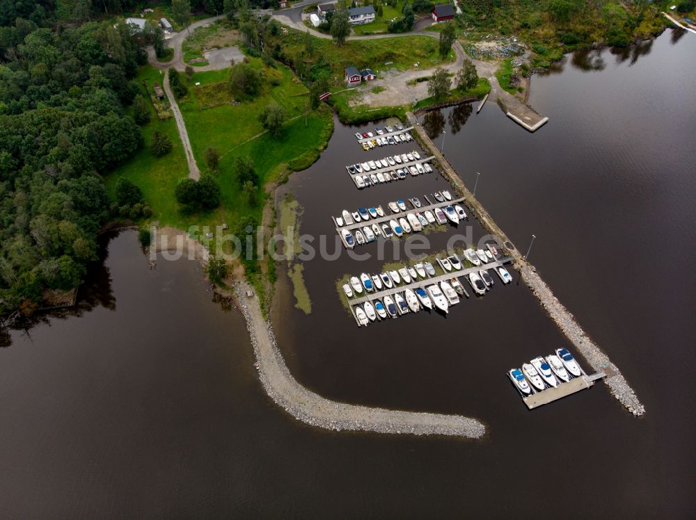 Luftbild Flateby - Yachthafen am Uferbereich des Sees Oyeren in Flateby in Viken, Norwegen
