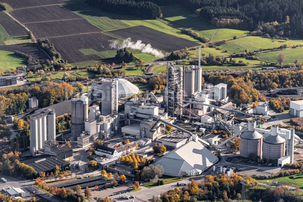 Luftaufnahme Dotternhausen - Zementproduktion am Plettenberg in Dotternhausen im Bundesland Baden-Württemberg, Deutschland