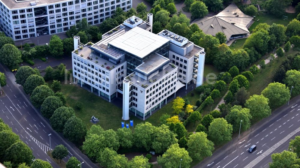 Bonn von oben - Zentrale der Volksbank Köln Bonn eG in Bonn im Bundesland Nordrhein-Westfalen, Deutschland