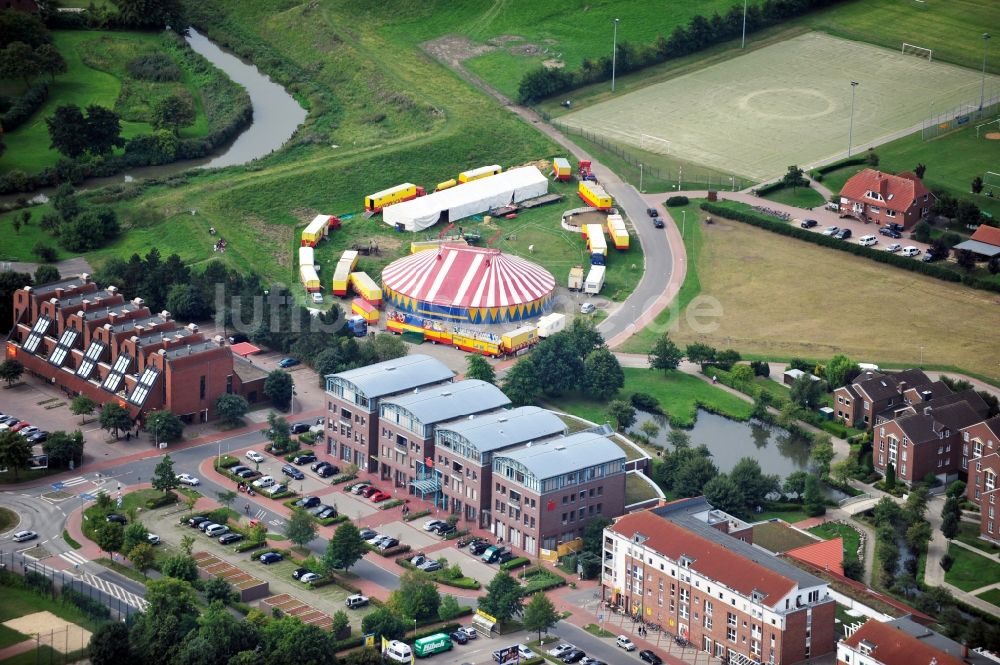 Glückstadt von oben - Zirkus Mustang in Glückstadt im Bundesland Schleswig-Holstein