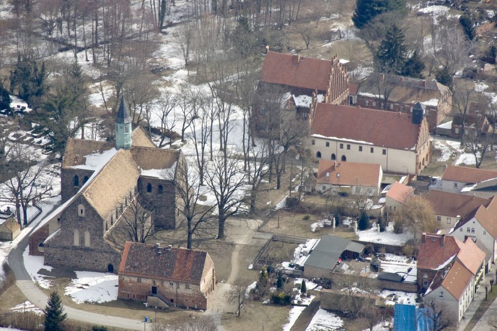 Kloster Zinna aus der Vogelperspektive: Zisterzienserkloster Kloster Zinna im Bundesland Brandenburg