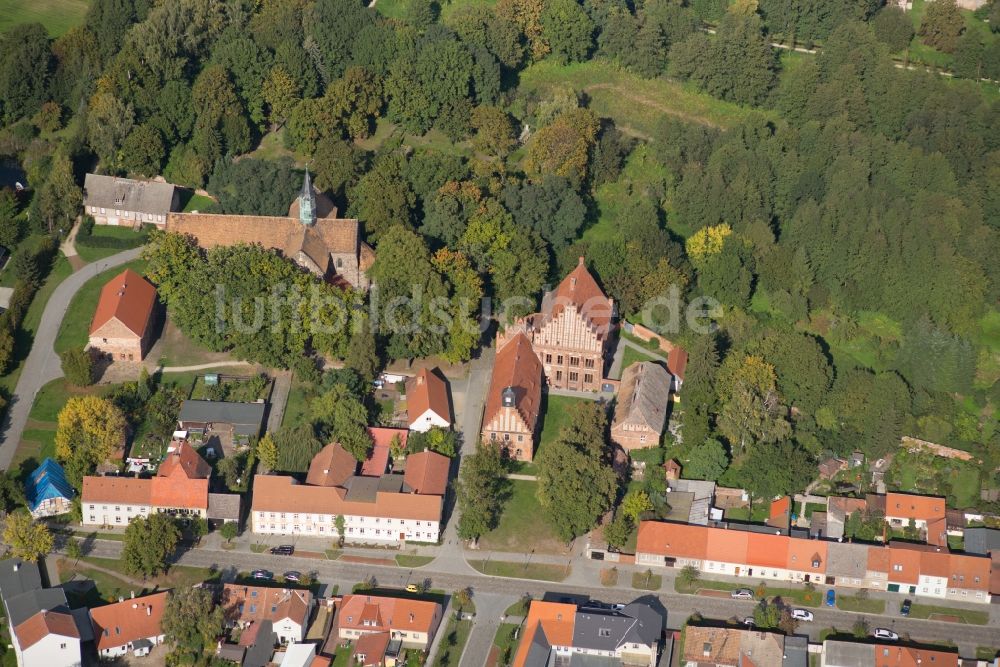 Luftaufnahme Kloster Zinna - Zisterzienserkloster Kloster Zinna im Bundesland Brandenburg
