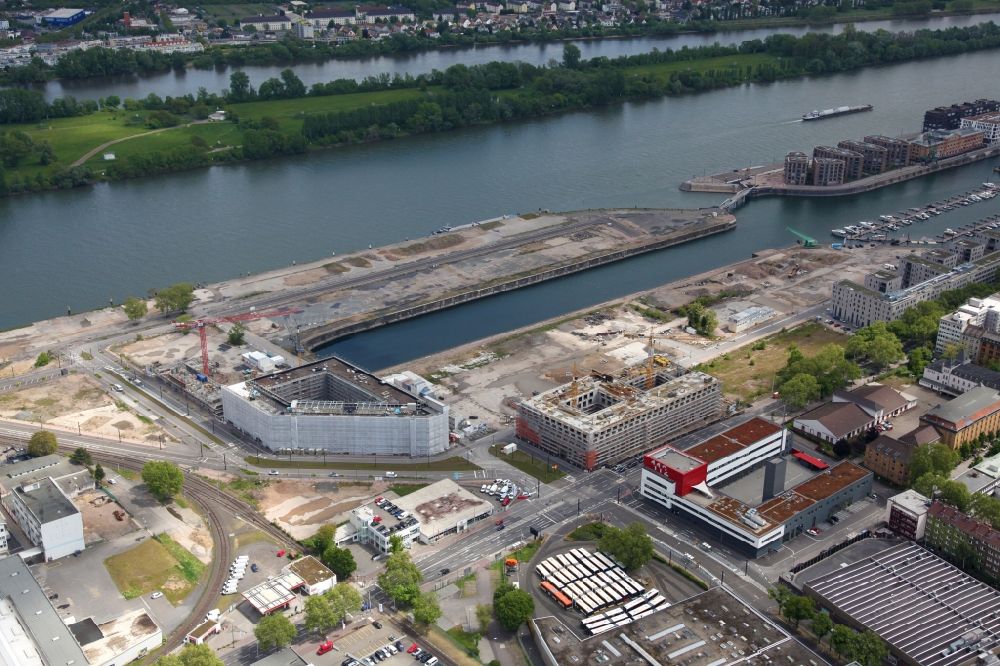 Luftbild Mainz - Zoll- und Binnenhafen in Mainz im Bundesland Rheinland-Pfalz