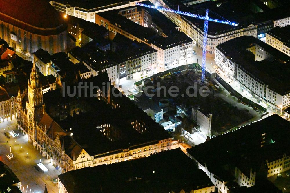 Nachtluftbild München - Nachtluftbild Baustelle S-Bahn-Halt „Marienhof“ im Ortsteil Altstadt-Lehel in München im Bundesland Bayern, Deutschland
