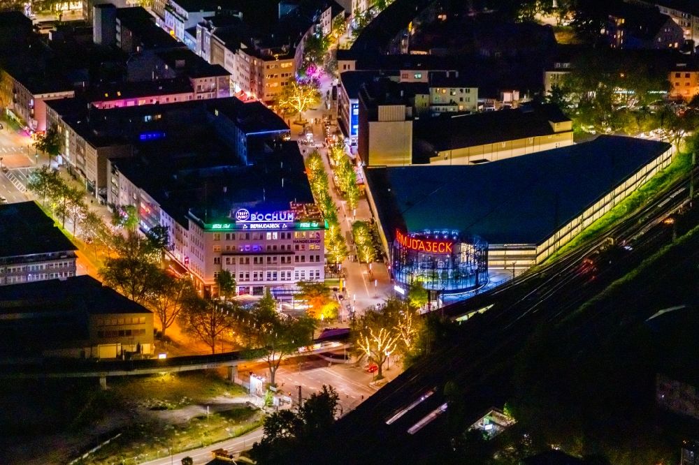 Nachtluftbild Bochum - Nachtluftbild Bochumer Ausgehviertel Bermudadreieck in der Innenstadt von Bochum in Nordrhein-Westfalen