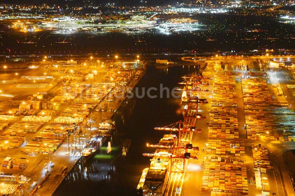 Nacht-Luftaufnahme Newark - Nachtluftbild Containerterminal im Containerhafen des Überseehafen Port Newark in Newark in New Jersey, USA