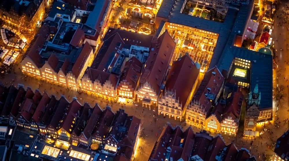 Nacht-Luftaufnahme Münster - Nachtluftbild Fachwerkhaus- und Mehrfamilienhaus- Wohngebiet in Münster im Bundesland Nordrhein-Westfalen, Deutschland