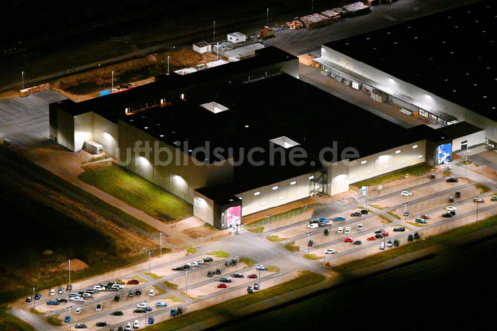 Nachtluftbild Mühlhausen - Nachtluftbild Gebäudekomplex und Gelände des Logistikzentrums DEHN Logistikcenter in Mühlhausen im Bundesland Bayern, Deutschland