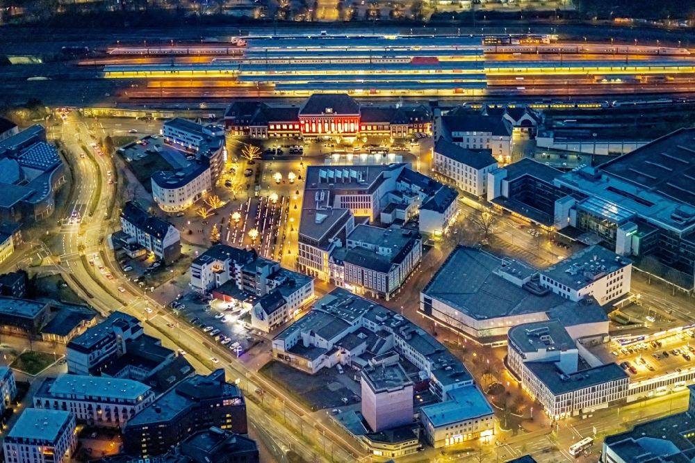 Nacht-Luftaufnahme Hamm - Nachtluftbild Gebäudekomplex der Hochschule SRH Hochschule für Logistik und Wirtschaft in Hamm im Bundesland Nordrhein-Westfalen, Deutschland