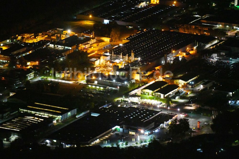 Münster bei Nacht von oben - Nachtluftbild Industrie- und Gewerbegebiet in Münster im Bundesland Nordrhein-Westfalen, Deutschland