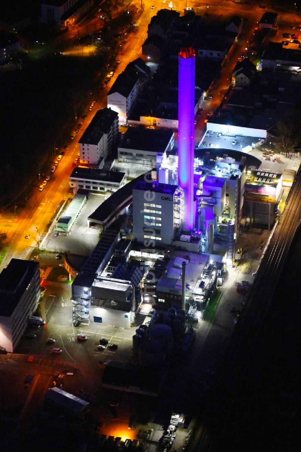 Nacht-Luftaufnahme Ludwigshafen am Rhein - Nachtluftbild Kraftwerksanlagen des GML – Gemeinschafts-Müllheizkraftwerk in Ludwigshafen am Rhein im Bundesland Rheinland-Pfalz, Deutschland