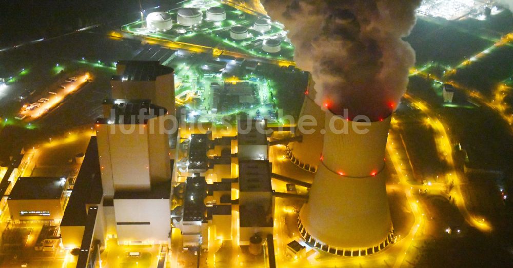 Nachtluftbild Lippendorf - Nachtluftbild Kraftwerksanlagen des Heizkraftwerkes in Lippendorf im Bundesland Sachsen, Deutschland
