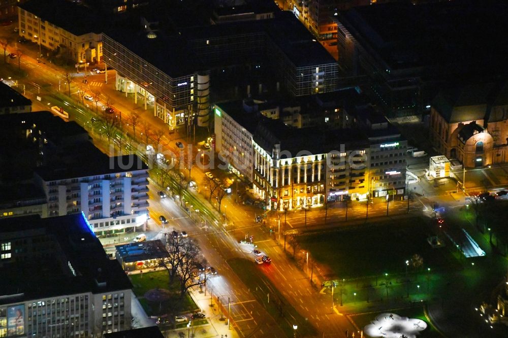 Nachtluftbild Mannheim - Nachtluftbild Kreuzung am Rosengarten in Mannheim im Bundesland Baden-Württemberg, Deutschland