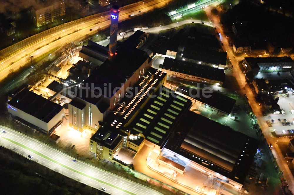 Frankfurt am Main bei Nacht von oben - Nachtluftbild MHKW - Müllheizkraftwerk Frankfurt am Main im Bundesland Hessen