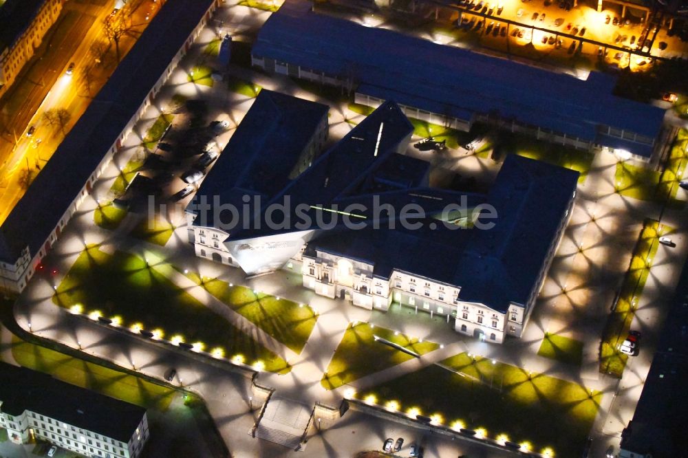 Nachtluftbild Dresden - Nachtluftbild Militärhistorisches Museum der Bundeswehr ( MHM ) in Dresden im Bundesland Sachsen