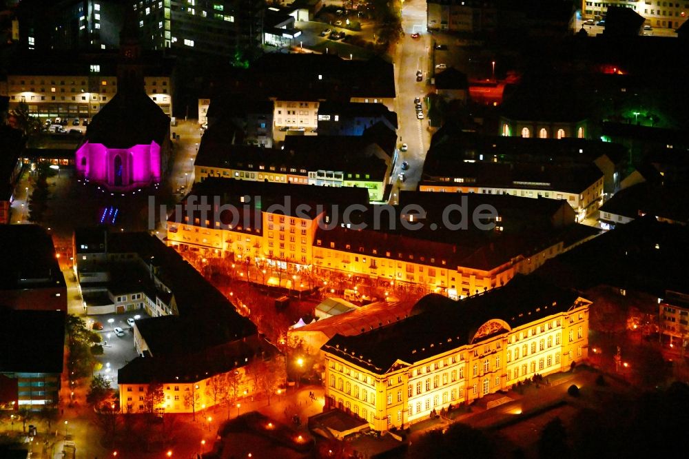 Nachtluftbild Zweibrücken - Nachtluftbild Palais des Schloss am Schlossplatz in Zweibrücken im Bundesland Rheinland-Pfalz, Deutschland