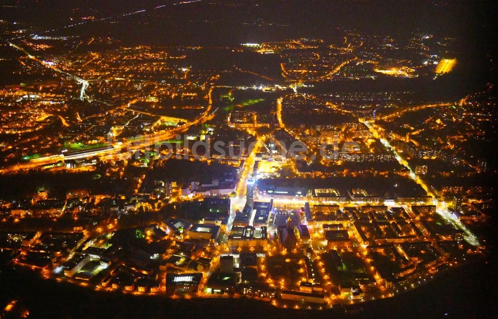 Nachtluftbild Frankfurt (Oder) - Nachtluftbild Stadtansicht des Innenstadtbereiches in Frankfurt (Oder) im Bundesland Brandenburg, Deutschland
