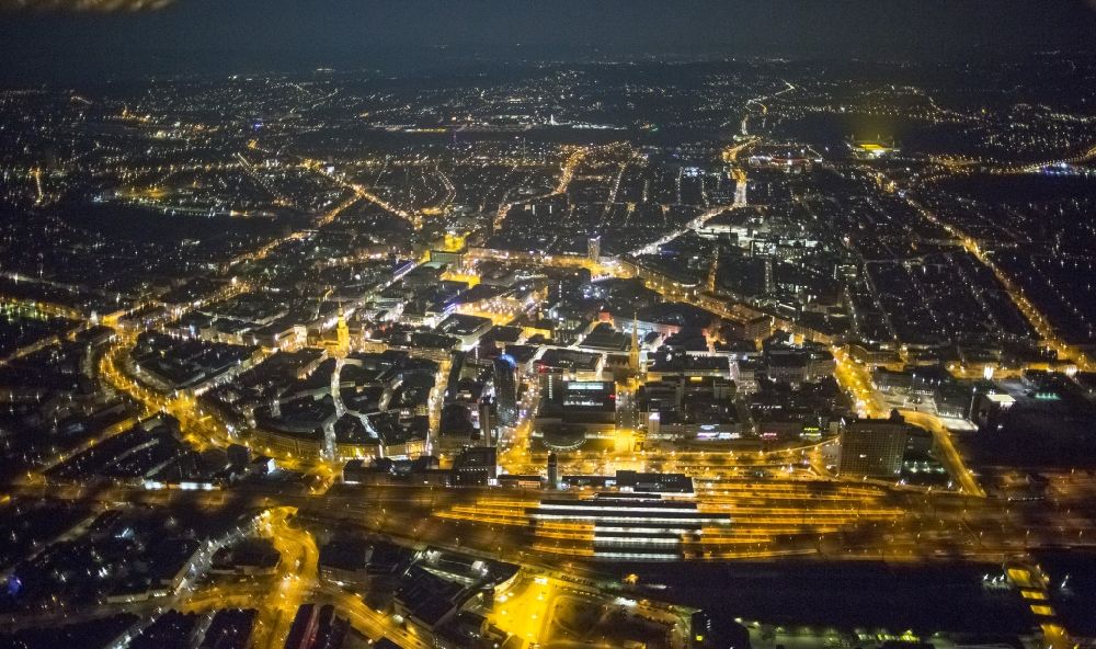 Nachtluftbild Dortmund - Stadtzentrum von Dortmund bei Nacht im Bundesland Nordrhein-Westfalen NRW