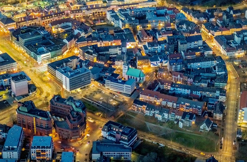 Nacht-Luftaufnahme Hamm - Nachtluftbild Stadtzentrum im Innenstadtbereich Lutherviertel in Hamm im Bundesland Nordrhein-Westfalen, Deutschland