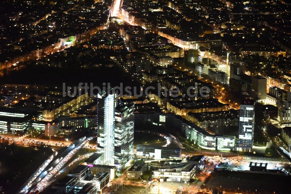 Nachtluftbild München - Nachtluftbild vom Hochhaus- Emsemble Highlight Towers in München im Bundesland Bayern
