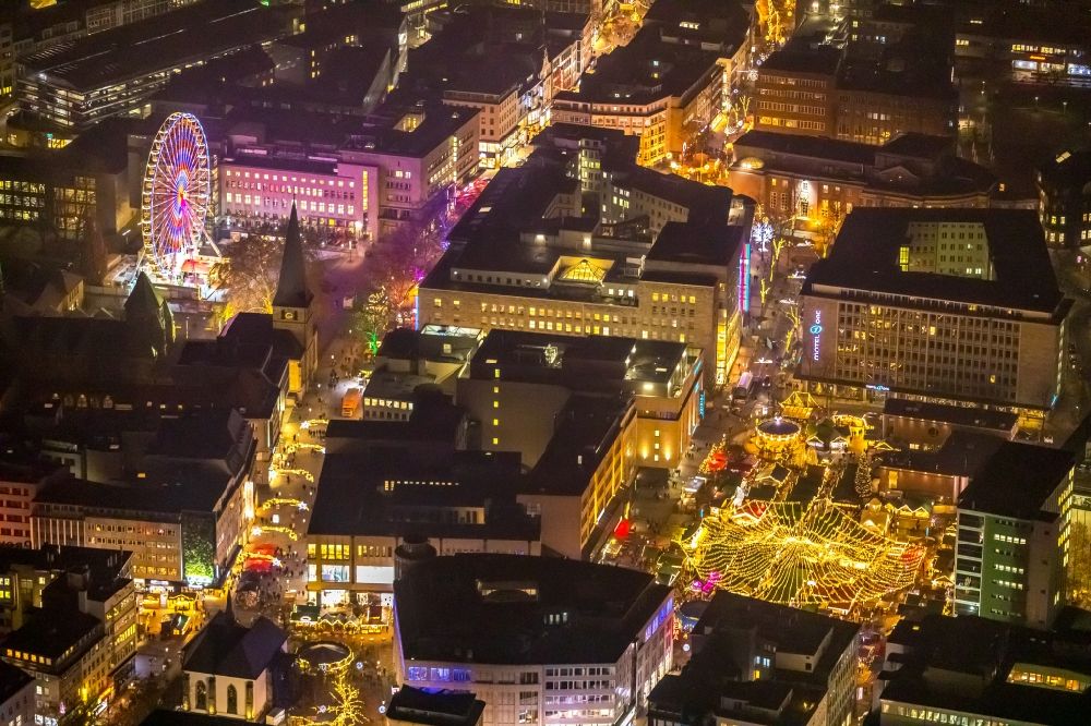 Nachtluftbild Essen - Nachtluftbild Weihnachtsmarkt- Veranstaltungsgelände in Essen im Bundesland Nordrhein-Westfalen, Deutschland
