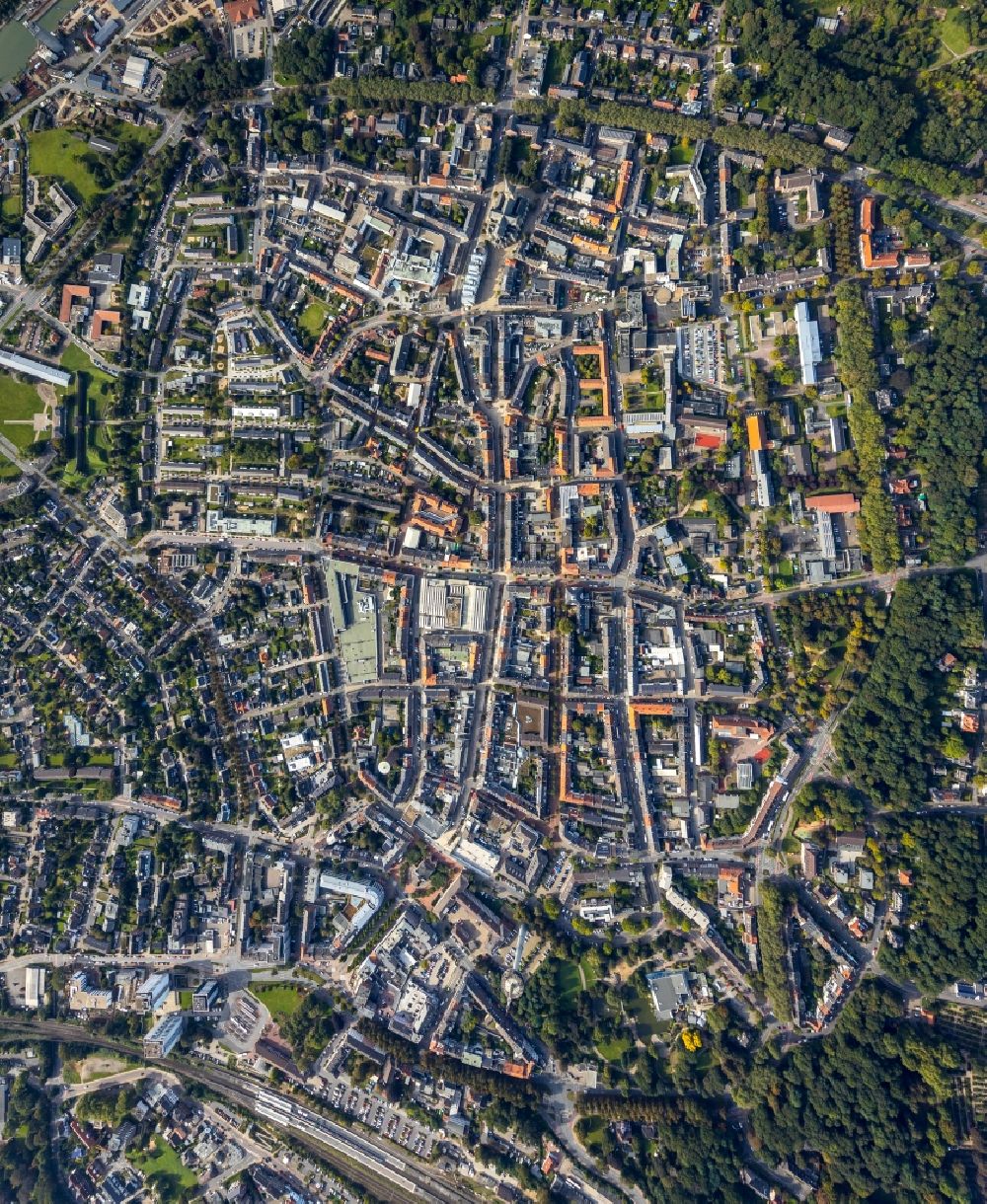 Senkrecht-Luftbild Wesel - Senkrechtluftbild Altstadtbereich und Innenstadtzentrum in Wesel im Bundesland Nordrhein-Westfalen, Deutschland