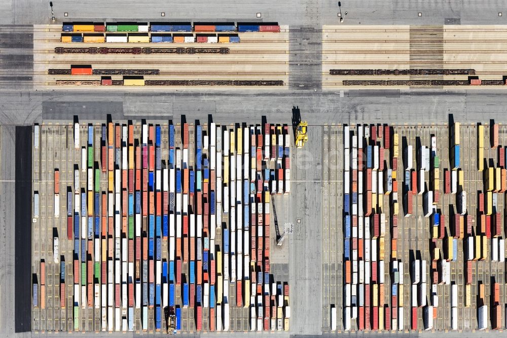 Senkrecht-Luftbild Bremerhaven - Senkrechtluftbild Containerterminal im Containerhafen des Überseehafen Bremerhaven in Bremerhaven im Bundesland Bremen, Deutschland