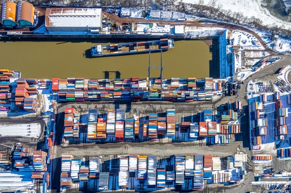 Senkrecht-Luftbild Duisburg - Senkrechtluftbild Containerterminal im Containerhafen des Binnenhafen in Duisburg im Bundesland Nordrhein-Westfalen