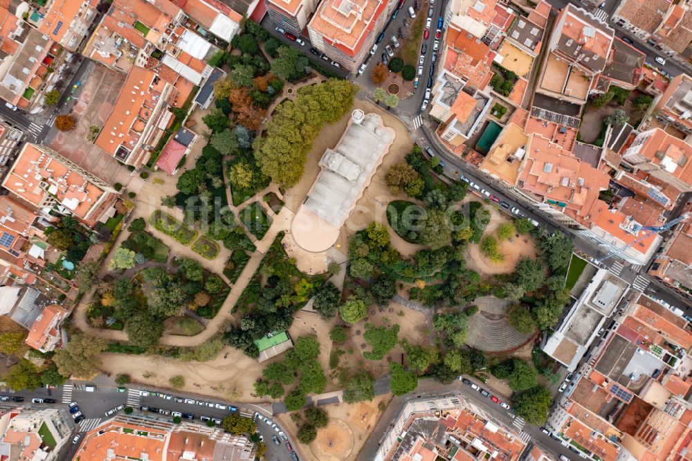 Senkrecht-Luftbild Terrassa - Senkrechtluftbild Platz- Ensemble mit der Masia Freixa in Terrassa in Catalunya - Katalonien, Spanien