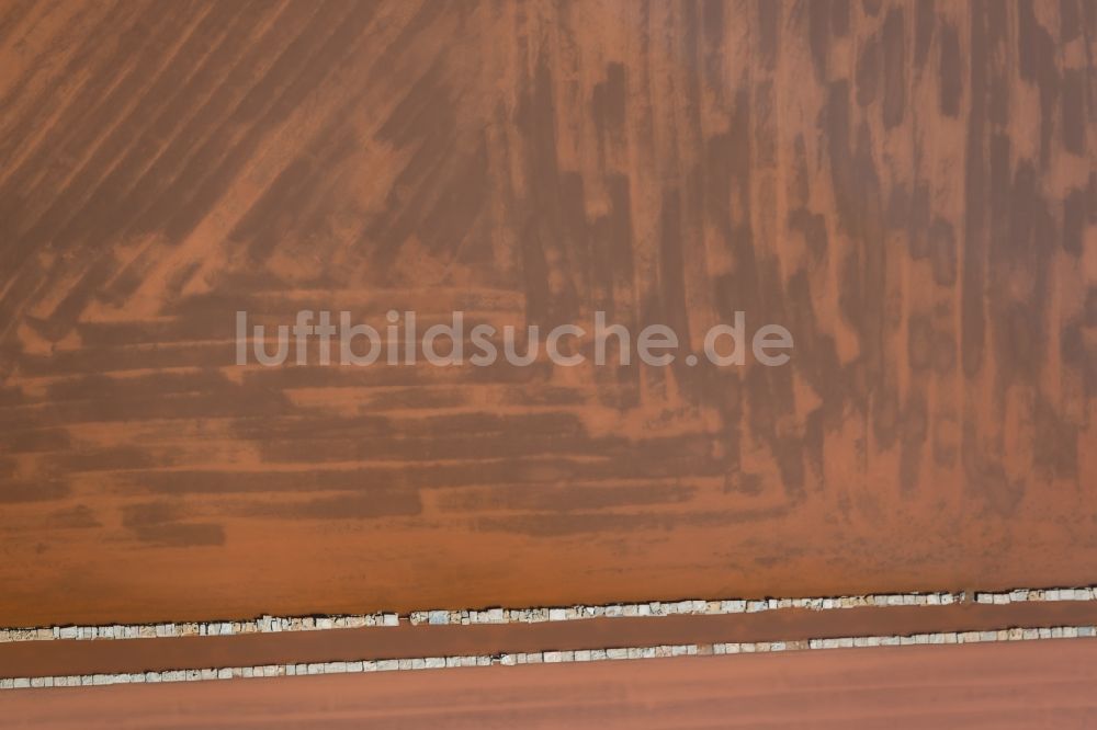 Senkrecht-Luftbild Llucmajor - Senkrechtluftbild Salinen Felder zur Salzgewinnung im Ortsteil Ses Salines in Llucmajor auf der balearischen Mittelmeerinsel Mallorca, Spanien