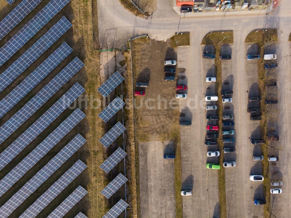 Senkrecht-Luftbild Britz - Senkrechtluftbild Solarkraftwerk und Photovoltaik- Anlagen in Britz im Bundesland Brandenburg, Deutschland