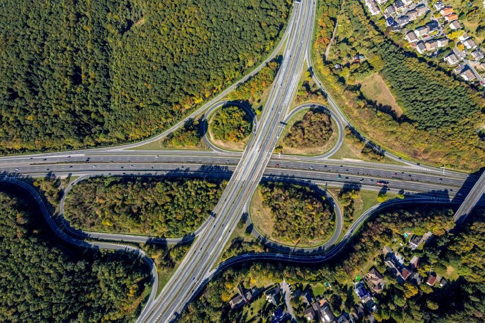 Senkrecht-Luftbild Schwerte - Senkrechtluftbild Verkehrsführung am Autobahnkreuz der BAB A1 und der A45 in Schwerte im Bundesland Nordrhein-Westfalen, Deutschland